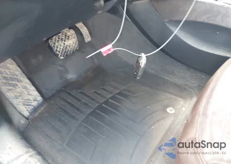 2016 Audi Q5 2.0T Premium из США, поврежденный, VIN WA1C2AFP6GA010080